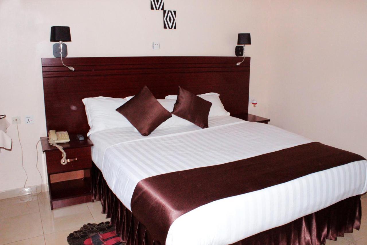 Dereva Hotel Rwamagana Exterior foto